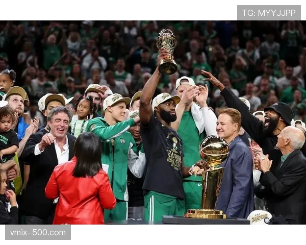 体系对比：凯尔特人多点持球VS独行侠双星驱动，哪种模式更接近冠军答案？