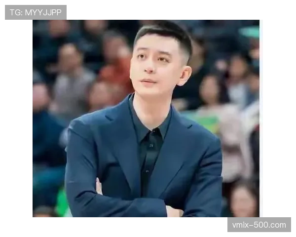 杨鸣接受BBC Sport专访:谈辽宁队新老交替与三连冠目标 杨鸣接受BBC Sport专访:谈辽宁队新老交替与三连冠目标